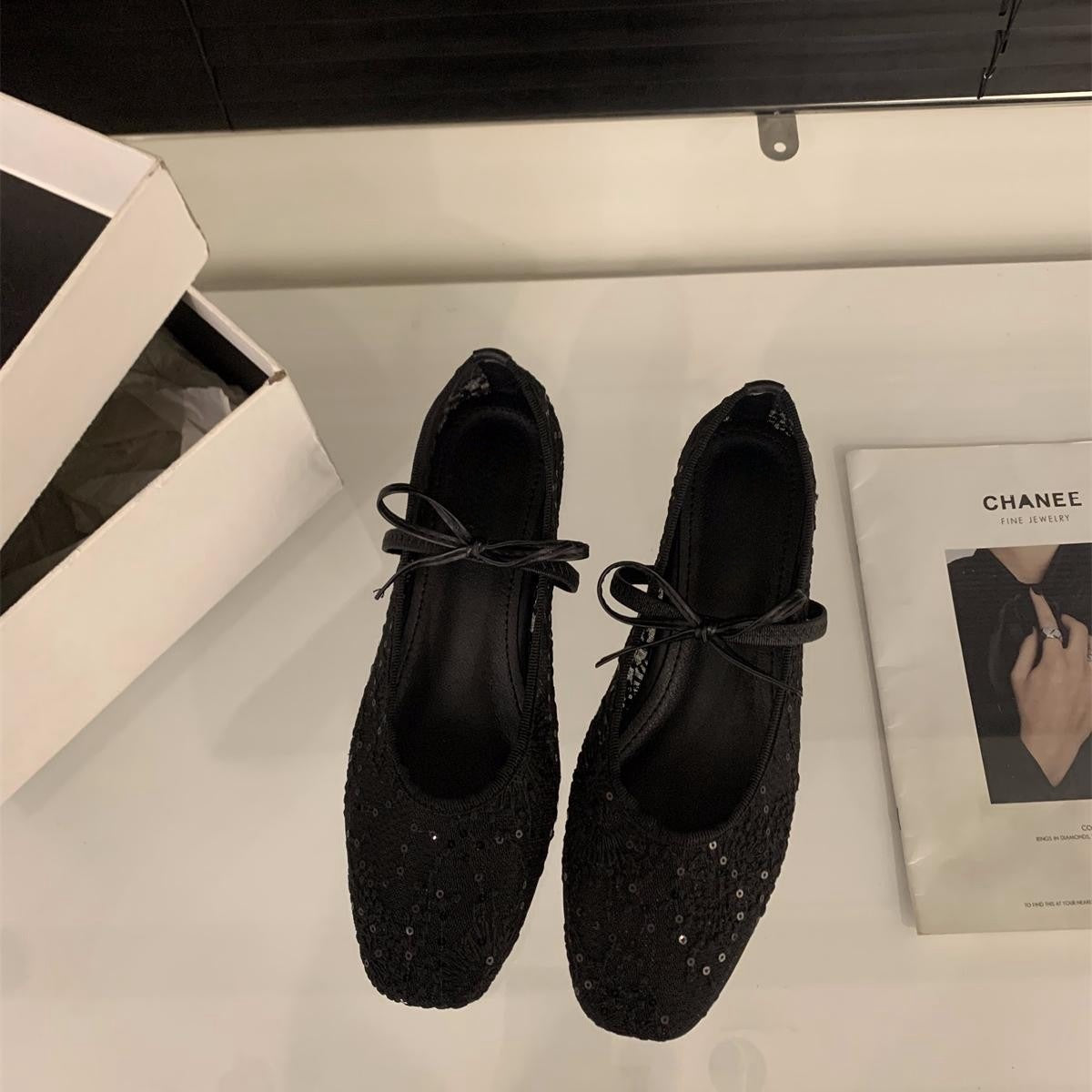 Women’s Lace Ballet Flats