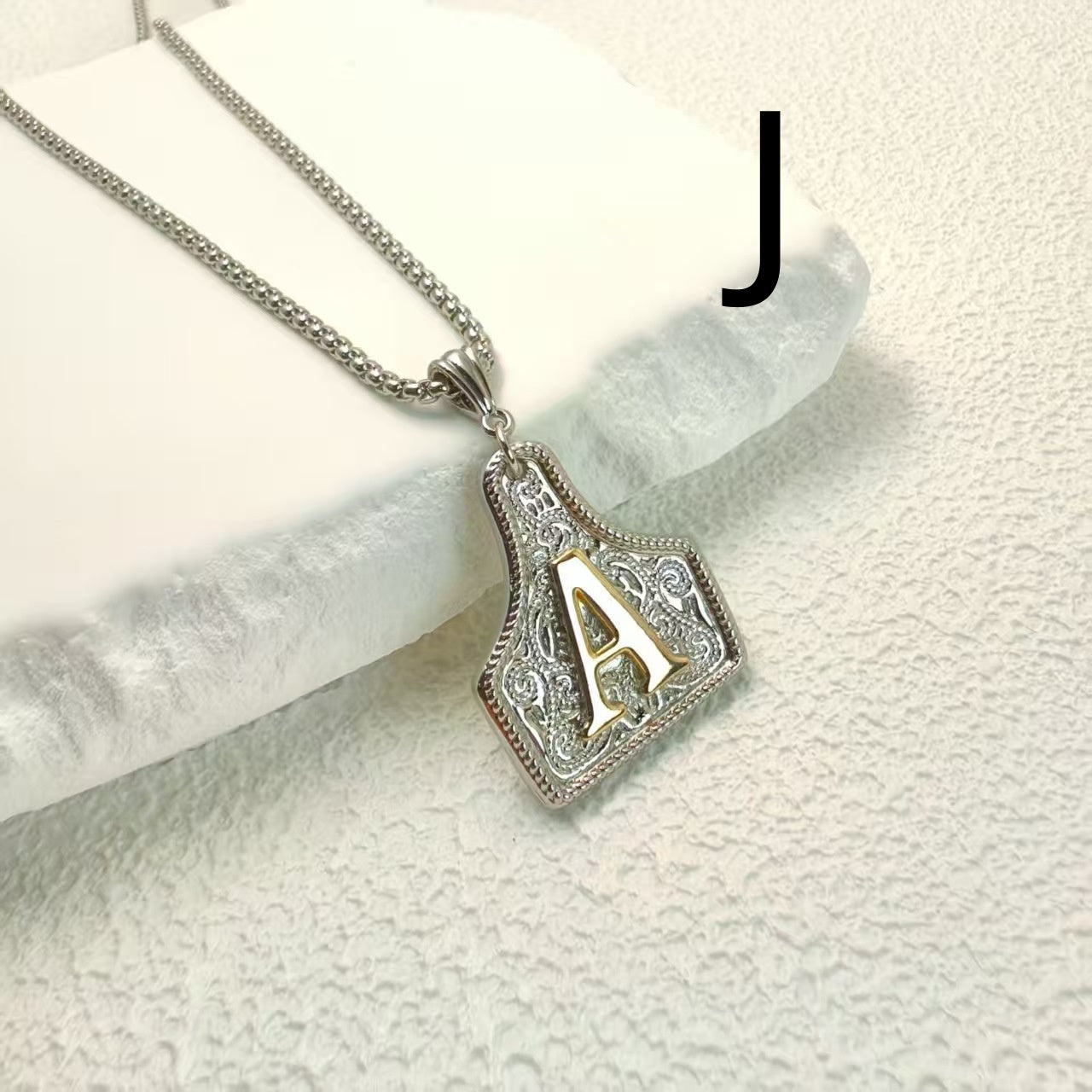 Western Pattern Cow Pendant Letter Necklace