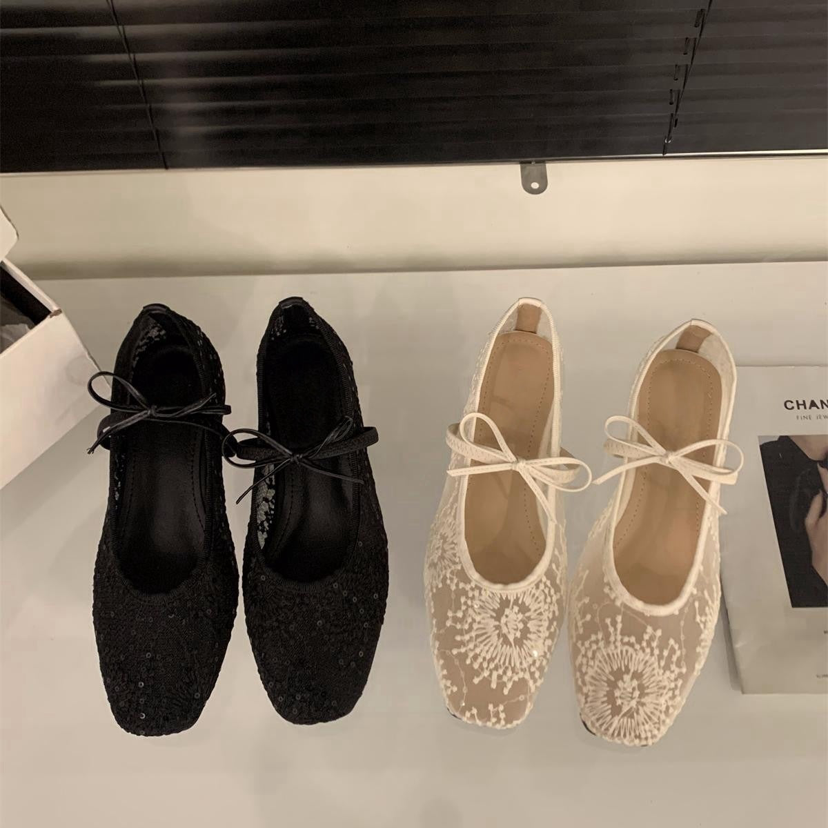 Women’s Lace Ballet Flats